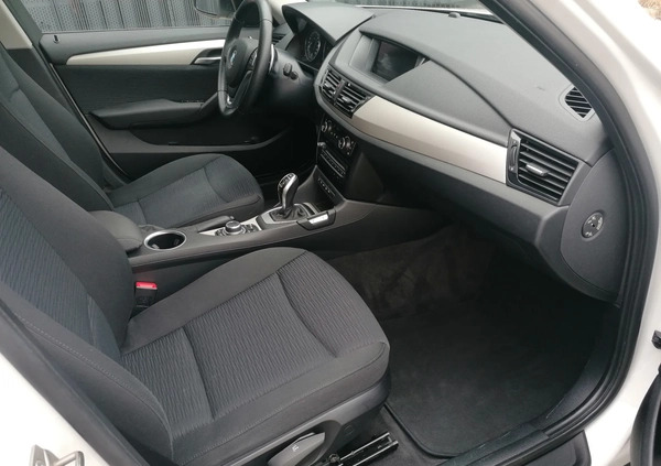 BMW X1 cena 53500 przebieg: 205000, rok produkcji 2012 z Gniewkowo małe 326